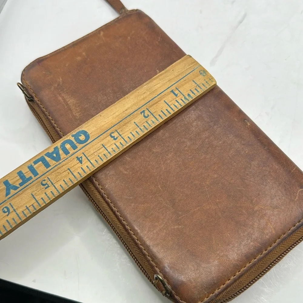 The Sak good preowned